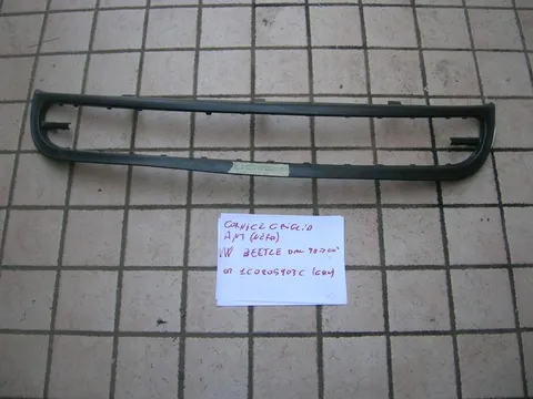 Cornice Griglia Anteriore  Nera Volkswagen New Beetle Dal 98 Al 2000