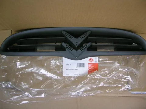 Griglia Nera Citroen Saxo Dal 1999