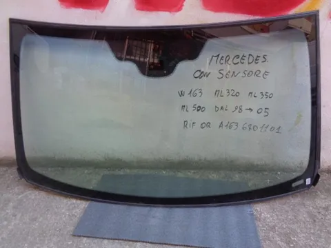 Parabrezza Verde Con Sensore Mercedes Classe M  W163 1999-2005