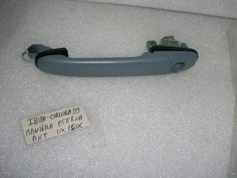 Maniglia Esterna Anteriore Destra/Sinistra Seat Ibiza-Cordoba 99'