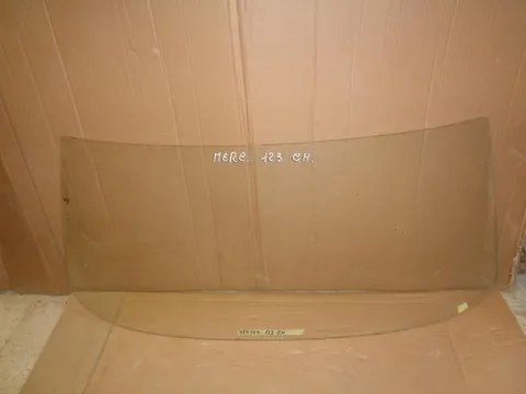 Parabrezza Chiaro Mercedes 200-300 W123