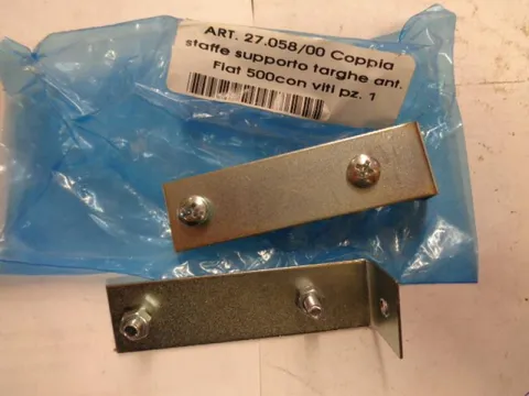 Coppia Staffe Supporto Targhe Anteriore Per Fiat 500