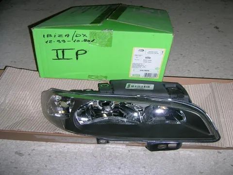 Proiettore Dx Seat Ibiza '99 II parabola