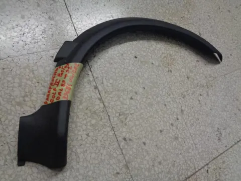 Parafanghino Posteriore Sinistro Volkswagen Golf Dal 1983 Al 1989