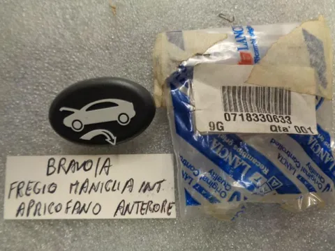 Fregio Maniglia Interna Apri Cofano Anteriore
