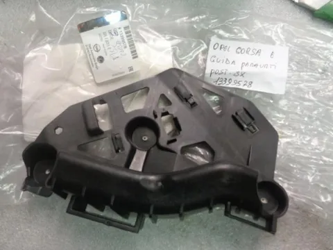 Guida Paraurti Posteriore Sinistra Opel Corsa E