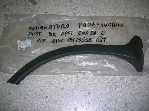 Parafanghino Posteriore Destro Opel Corsa C 2003-2006