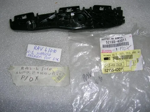Supporto Paraurti Posteriore Destro Toyota Rav 4 010'