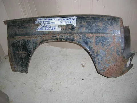 Parafango Anteriore Destro  Mercedes W114, W115