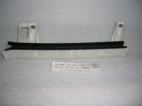 Guida Vetro Destro Parte Posteriore Fiat Ulysse Dal 94' Al 02'-Fiat Scudo Dal 95' Al 04'
