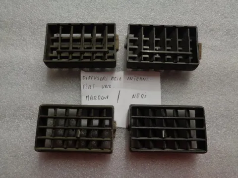 Diffusori Aria Interni Fiat Uno Marroni/Neri