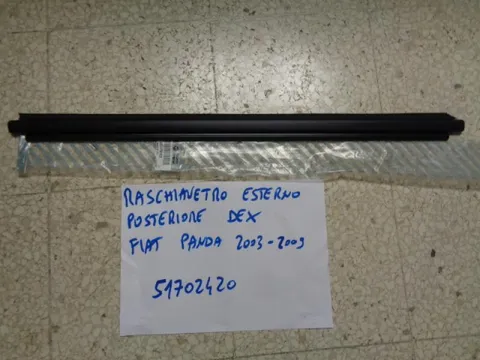 Raschiavetro Esterno Posteriore Destro Fiat Panda 2003-2010