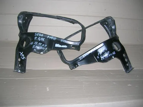 Sede faro SX Peugeot 406