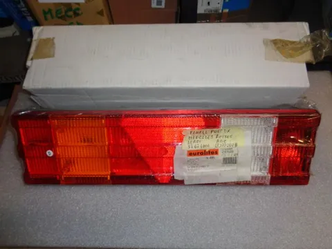 Fanale Posteriore Destro Mercedes Actros