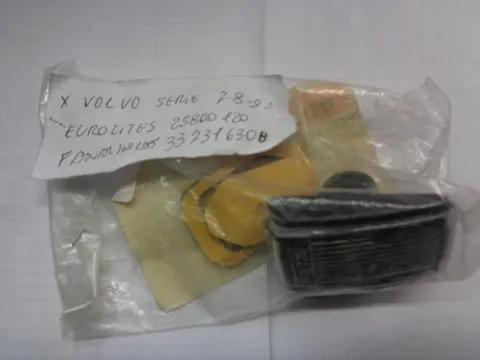 Fanalino Laterale Destro = Sinistro Volvo S/V 70 - 740-760-850-960 Dal 1993