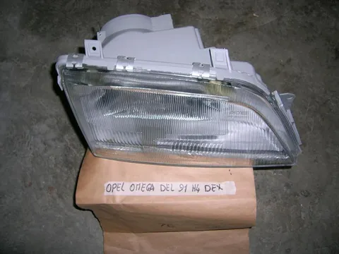 Proiettore Destro Opel Omega 1991