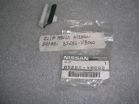 Clipp Molla Nissan Safari