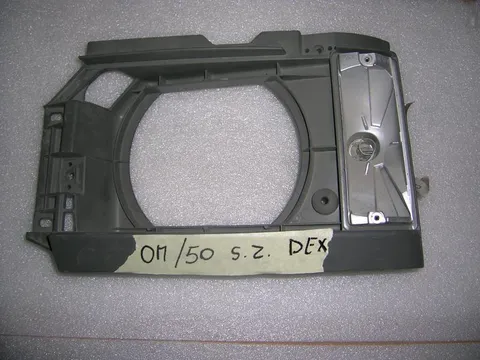 Cornice Faro Anteriore Destra Iveco Om 50, Gamma Zeta