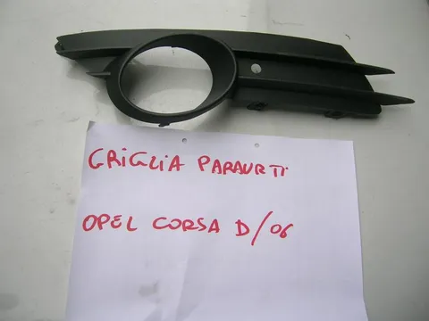 Griglia Paraurti Anteriore Destra Con Sede Fendinebbia Opel Corsa D 2006-2011