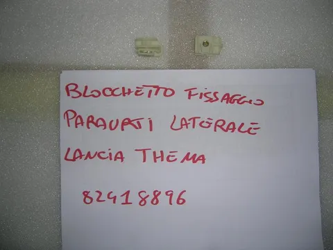Bloccgetto Fissaggio Paraurti Laterale Lancia Thema