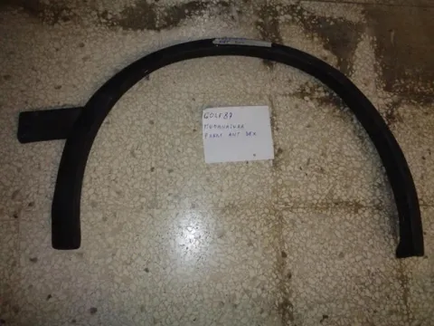 Modanatura Parafango Anteriore Destro Volkswagen Golf 1987