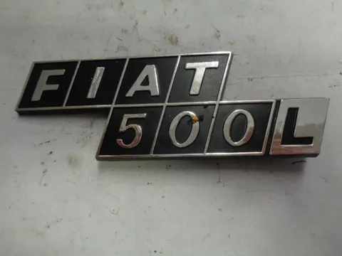Scritta Fiat 500 L