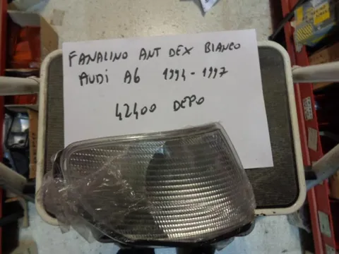 Fanalino Anteriore Destro Bianco Audi A6 1994-1997