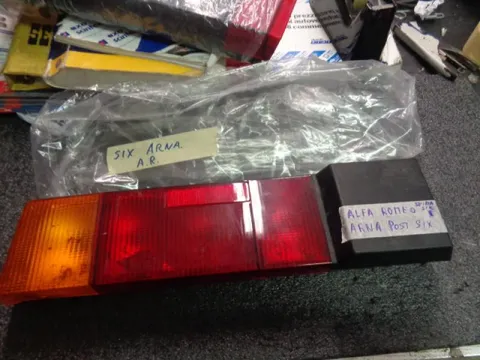 Fanale Posteriore Sinistro Alfa Romeo Arna