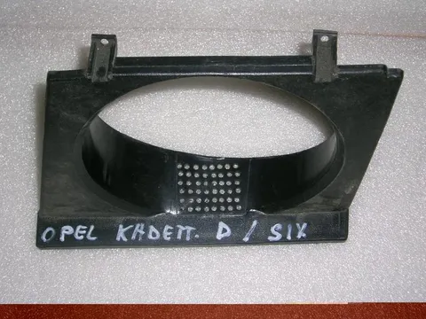 Cornice Faro Sinistra Opel Kadette D
