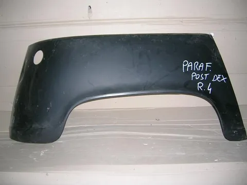 Parafango posteriore DX Renault R4
