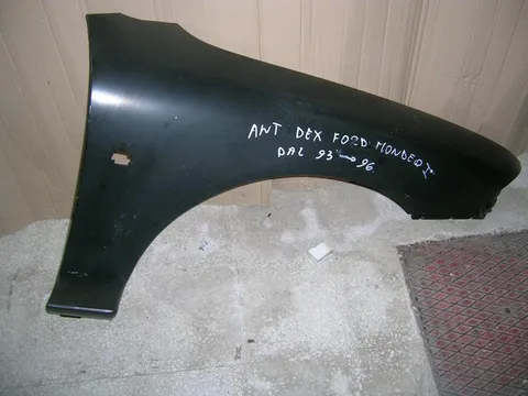 Parafango Anteriore Destro Ford Mondeo'93-96