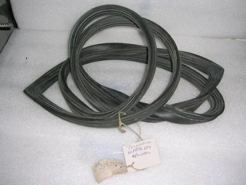 Guarnizione Parabrezza Alfa Romeo Alfetta GTV con Inserto