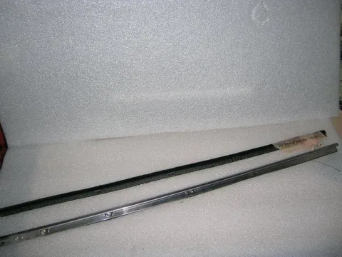 Rachiavetro Esterno Post Alfa Romeo 1750