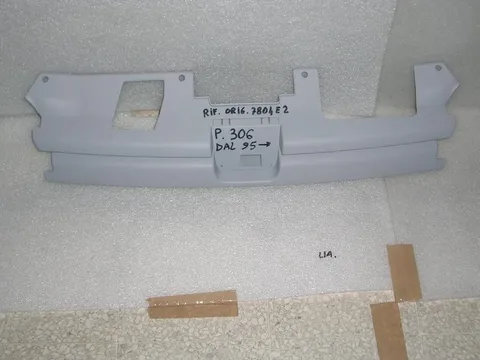 Griglia Peugeot 306 '95