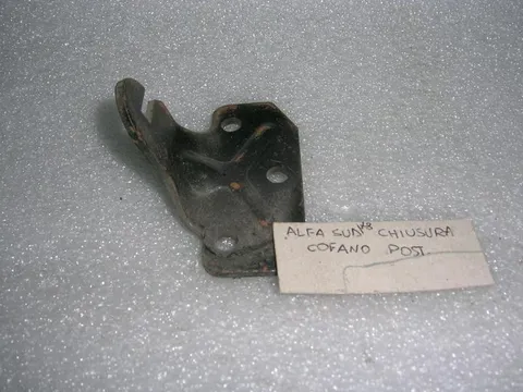 Chiusura Cofano Posteriore  Alfasud 78'