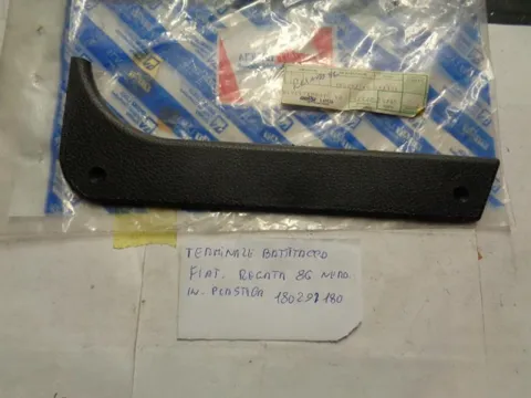 Terminale Battitacco In Plastica Fiat Regata 1986