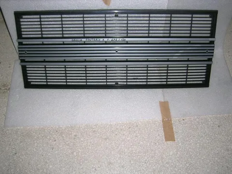 Griglia  Centrale Fiat Om 170,180