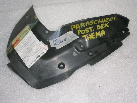 Paraschizzi Post Dx Lancia Thema