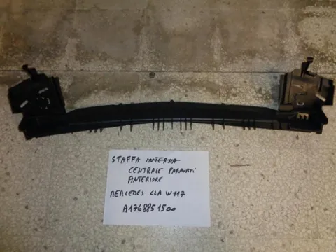Staffa Centrale Paraurti Anteriore Mercedes Cla W117