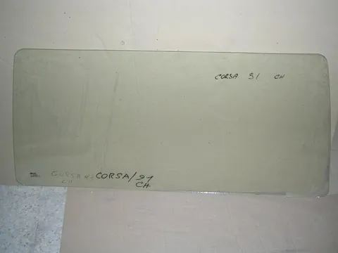Parabrezza Chiaro Opel Corsa  A  '83-93