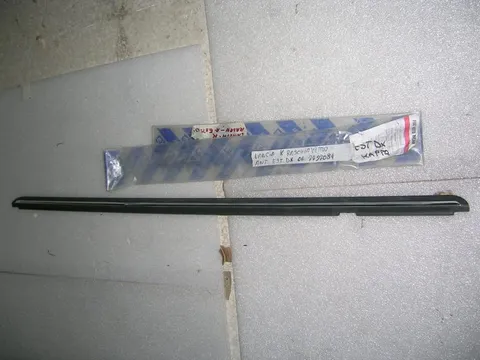 Raschiavetro Esterno Ant. Dx Lancia k