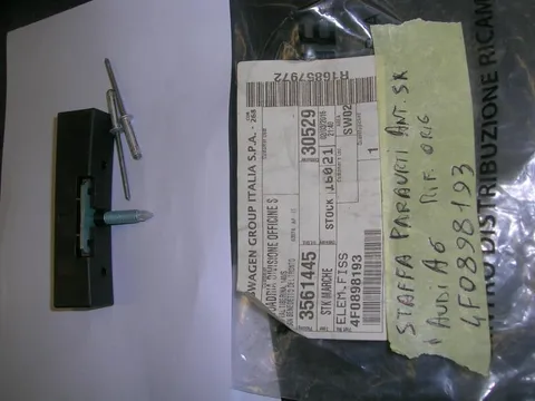 Staffa parafango anteriore Sinistra Audi A6 Allroad 2008