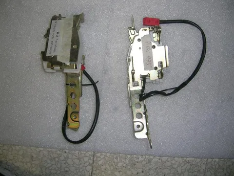 Serratura Elettrica Posteriore Destra Alfa Romeo 75