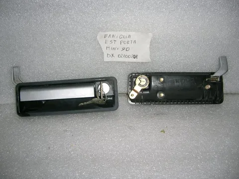 Maniglia Esterna Porta Destra Mini 90