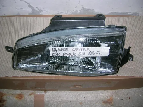 Proiettore Sinistro Hyundai Lantra 1991-1994