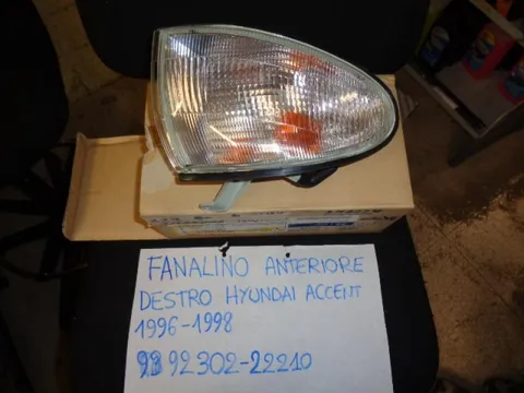 Fanalino Anteriore Destro Hyundai Accent 3P 1996-1998