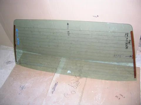 Lunotto Termico Verde Alfa Roemo Giulietta 55X119.5 Cm