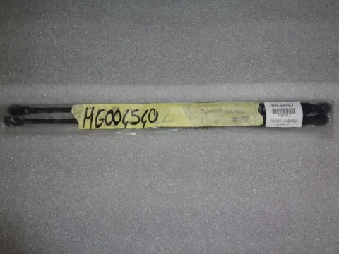 Molle A Gas Posteriore Toyota Avensis Dal 1997 Al 2000