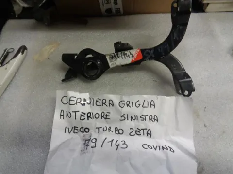 Cerniera Griglia Anteriore Sinistra Iveco Turbo Zeta