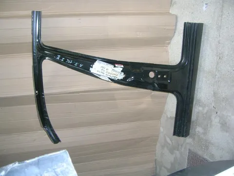 Montante Porta Centrale Sinistra Alfa Romeo 156